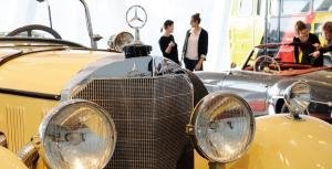 A Mercedes-Benz múzeum régiségei