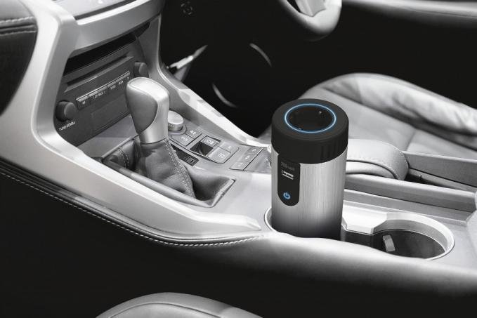 Trust UR autós inverter lifestyle A Trust UR autós inverter sok kényelmetlen helyzetet old meg. Legtöbb otthoni elektromos készülékünk 230 V hálózati feszültségről üzemel. Mi lesz akkor, ha mégis az autóban kell használnunk?