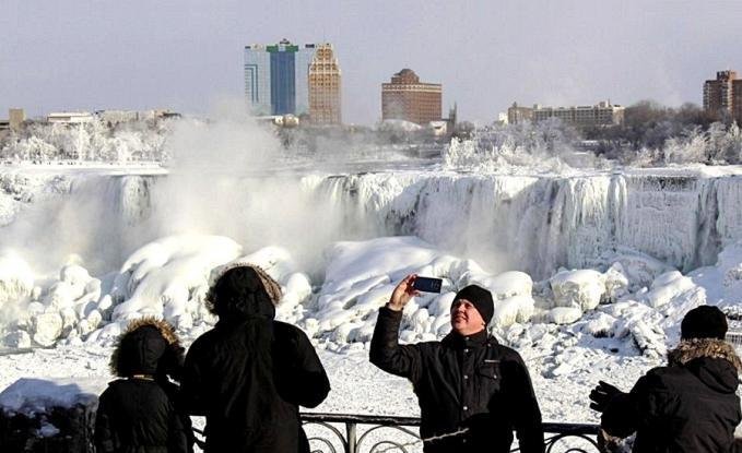 Befagyott a Niagara