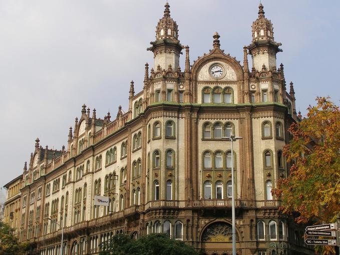 Párisi Udvar Hotel Budapest - Az év végére elkészülhet