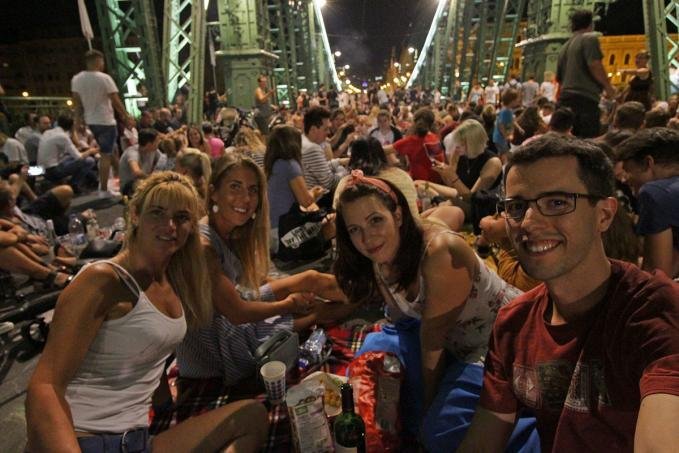 Fesztiválélmény fesztivál nélkül a Szabadság-hídon