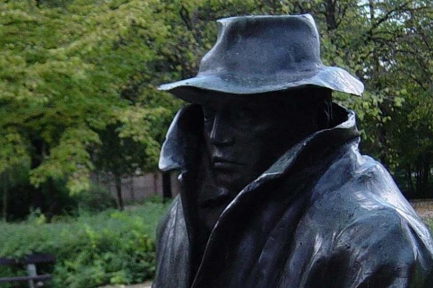 Ady-sorozat a Centrál kávéházban