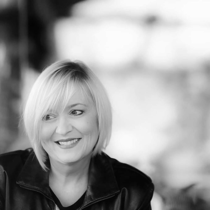 A viccesen dilettáns tanárnéni