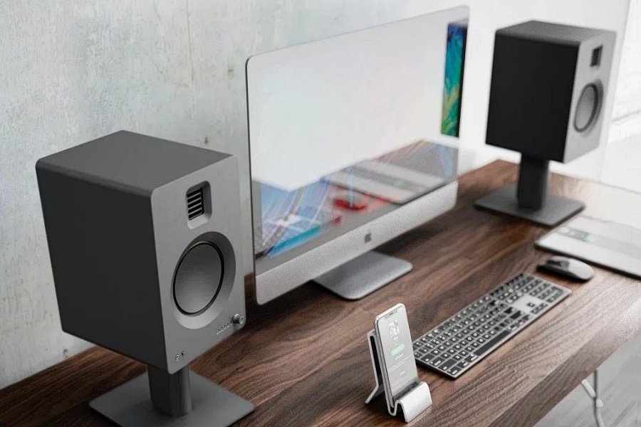 Kanto Audio TUK aktiv hangfal Kanto Audio YU4 aktív hangfal Kanadából többféle színben és fazonban várják azokat, akik karnyújtásnyira igénylik egyszerűen de nagyszerűen a HiFi hangzást.