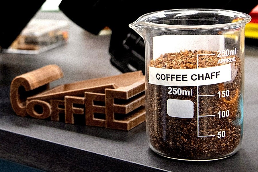 Kavehej Ford gepkocsielemkent hasznosul Kávéhéj Ford gépkocsielemként hasznosul a McDonald’s jóvoltából. A tartós örömet nyújtó autózás és a pillanatnyi örömet adó kávézás szövetségre lép.