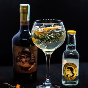 Madame Rosetti gin tonic koktél