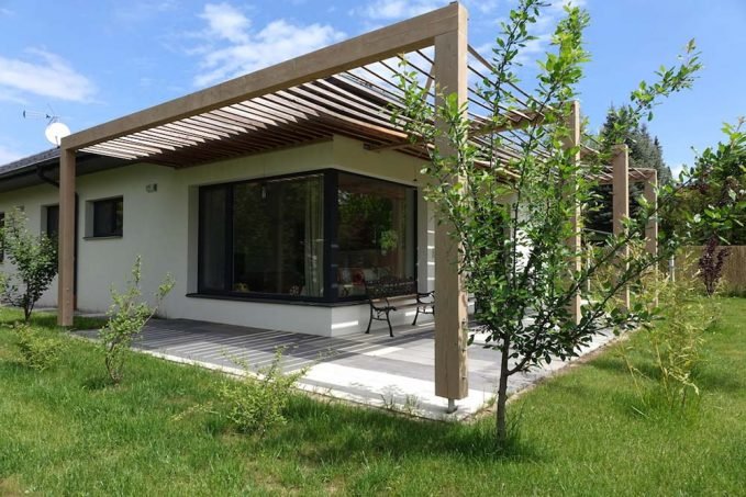 Ma már Magyarországon is jelentős a szakirodalom a passzívházakról, de ezeket szakemberek írják szakembereknek.