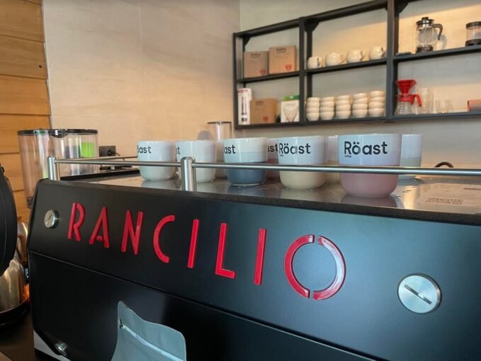 Röast Coffee: Új, környezetbarát csúcstechnológiás kávépörkölő üzem Budaörsön